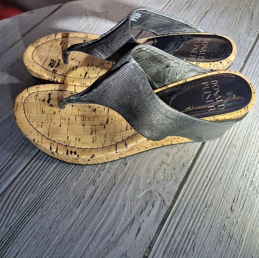 Donald J. Pliner Cork Metallic Black/Tan Leather Upper Malone Wedge Sandals 9 - Picture 6 of 13